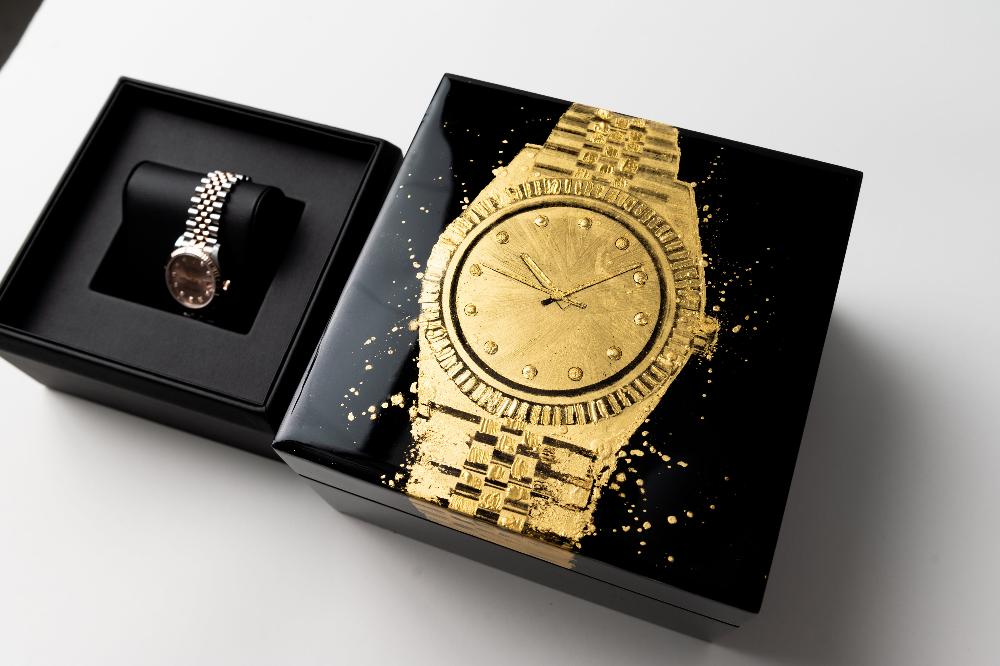 24k-gold-luxury-case